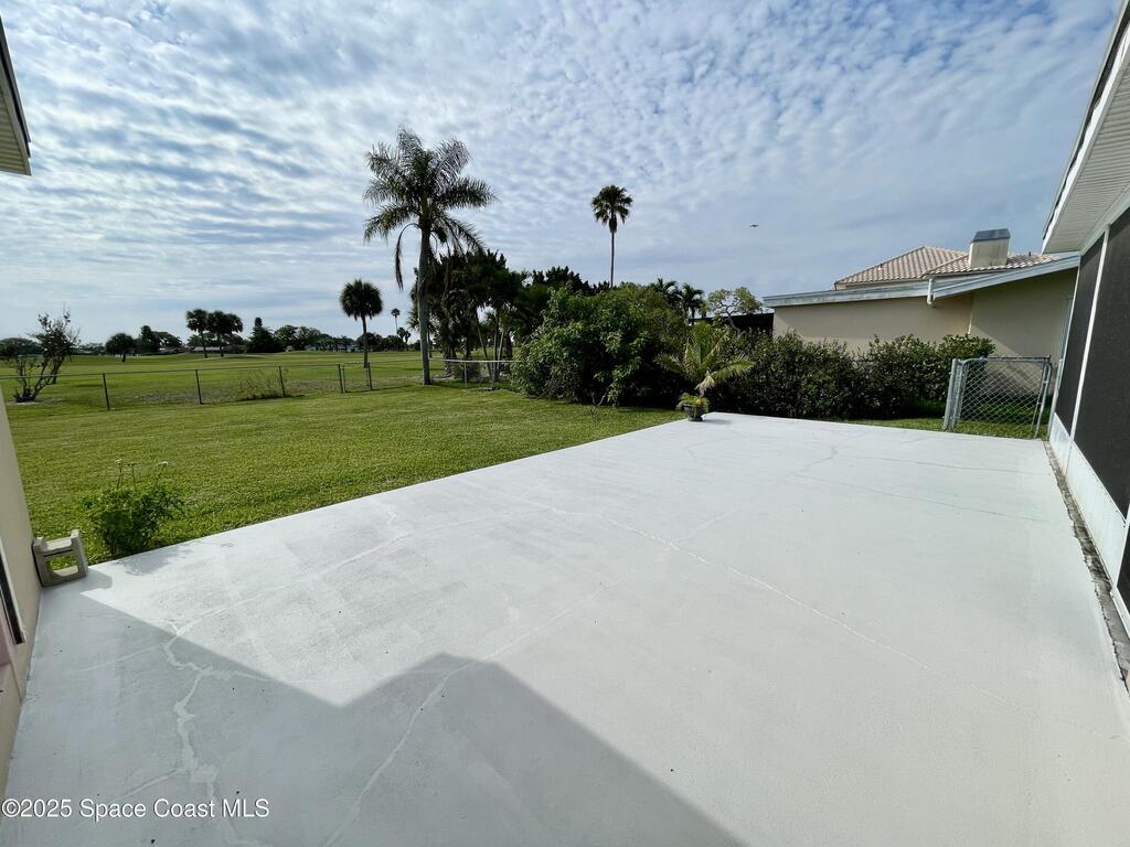 48 Country Club Road, Cocoa Beach, FL 32931