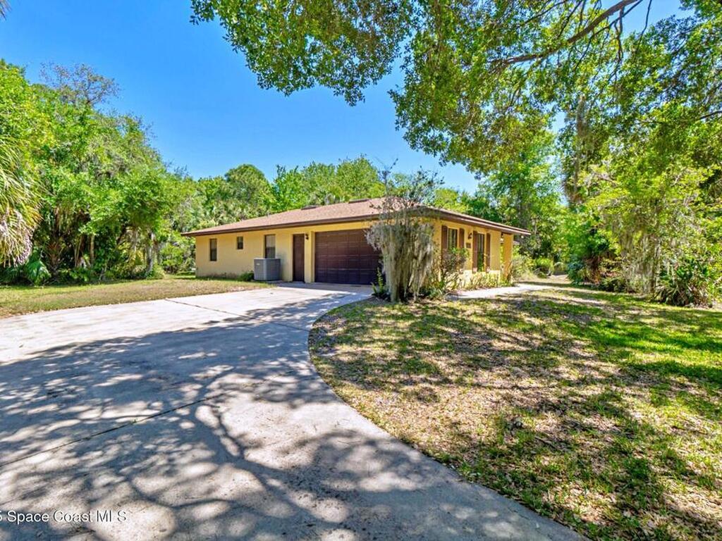 1812 Live Oak Drive, Rockledge, FL 32955
