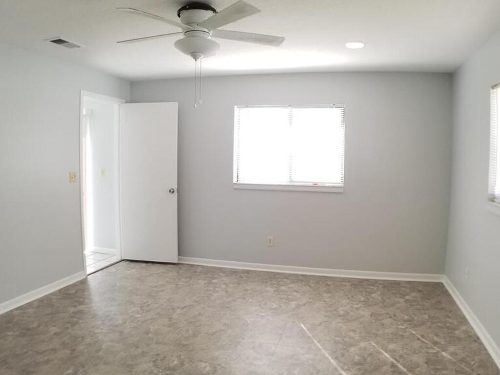 682 Americana Boulevard, Palm Bay, FL 32907