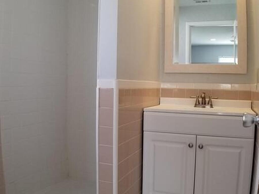 682 Americana Boulevard, Palm Bay, FL 32907