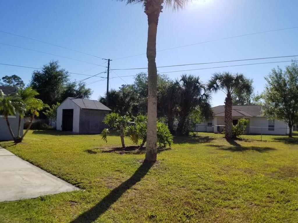 682 Americana Boulevard, Palm Bay, FL 32907