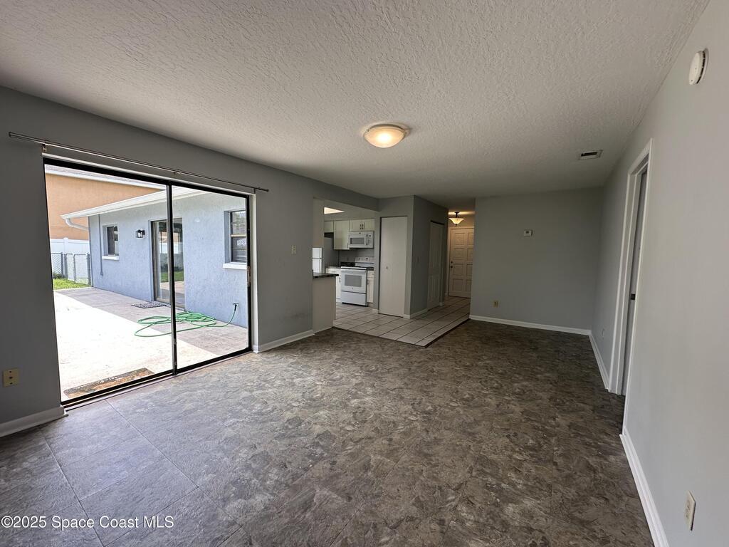682 Americana Boulevard, Palm Bay, FL 32907
