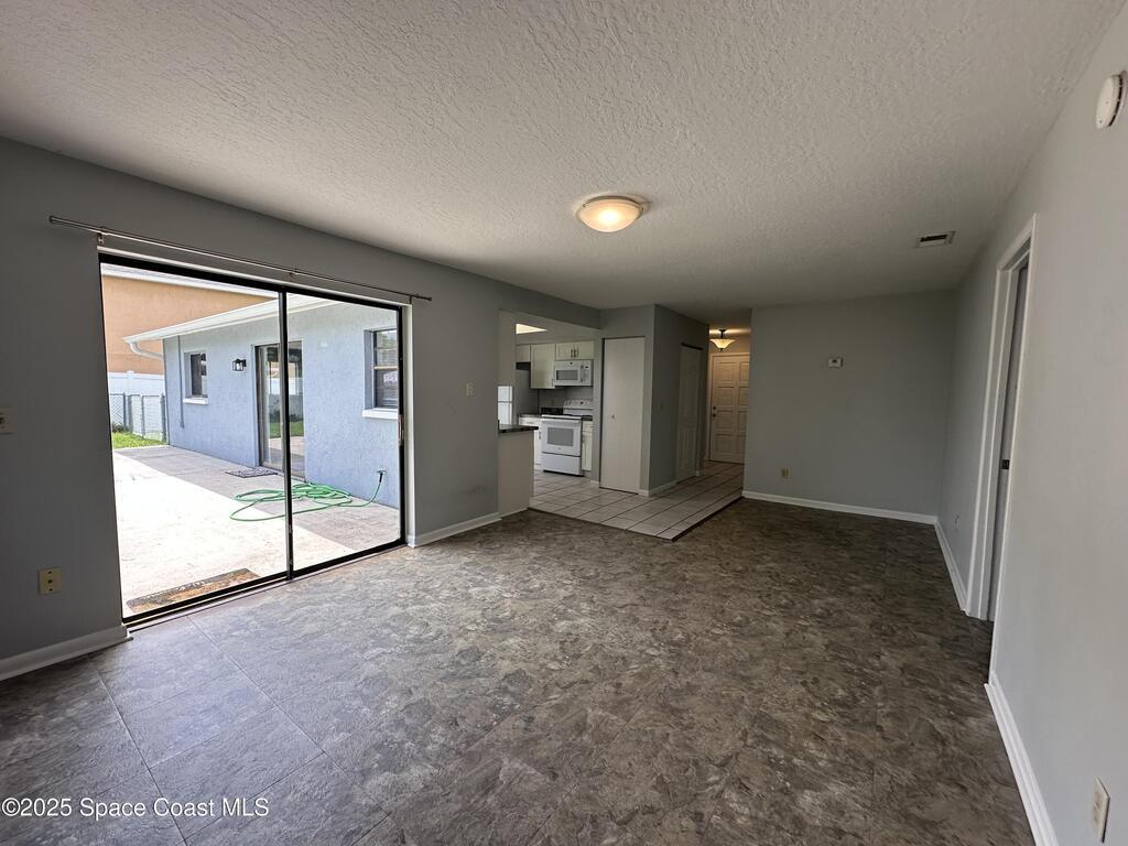 682 Americana Boulevard, Palm Bay, FL 32907
