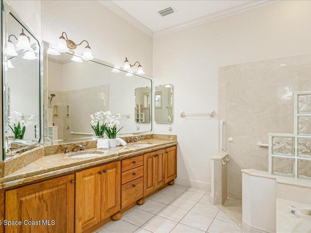 3790 Peacock Drive, Melbourne, FL 32904