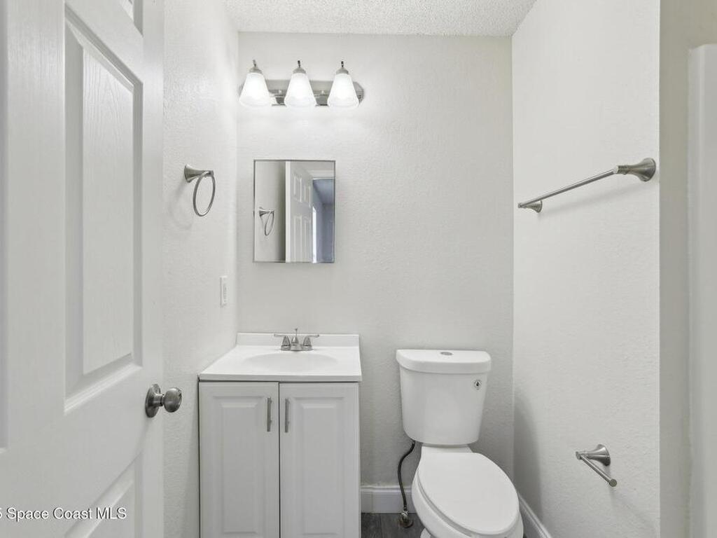 610 Walker Street, Holly Hill, FL 32117