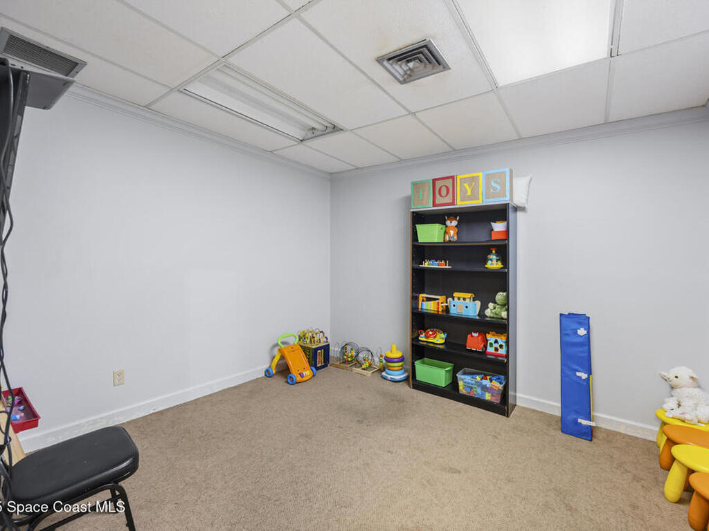 2705 N Harbor City Boulevard, Melbourne, FL 32935