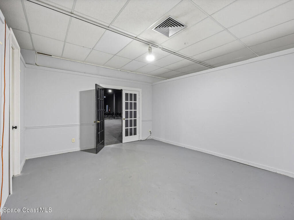 2705 N Harbor City Boulevard, Melbourne, FL 32935