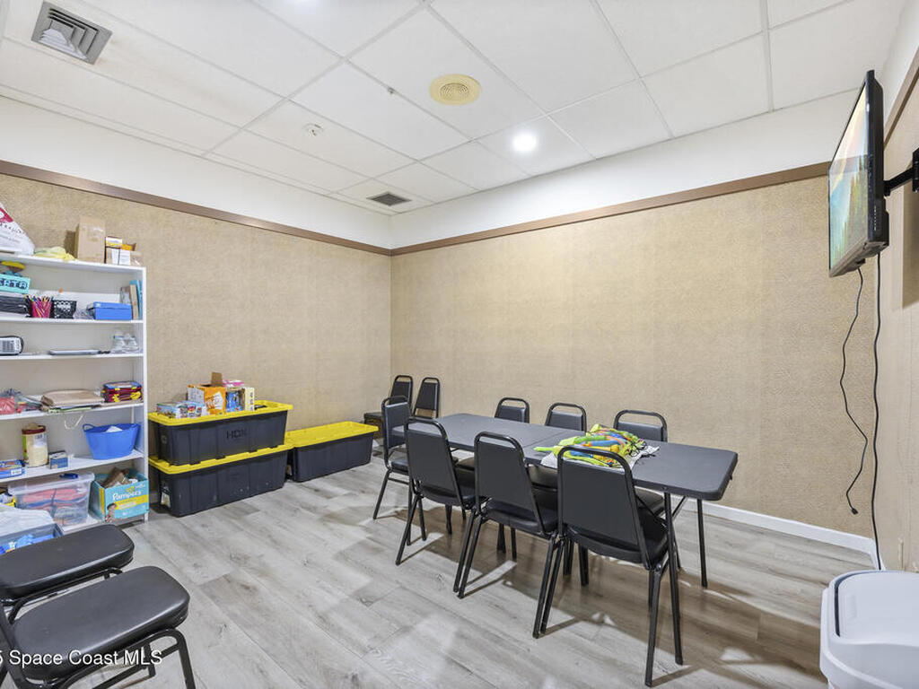 2705 N Harbor City Boulevard, Melbourne, FL 32935