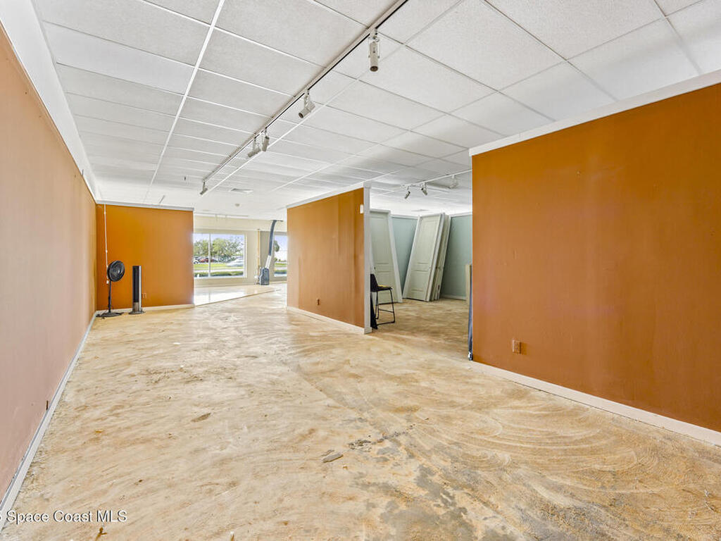 2705 N Harbor City Boulevard, Melbourne, FL 32935