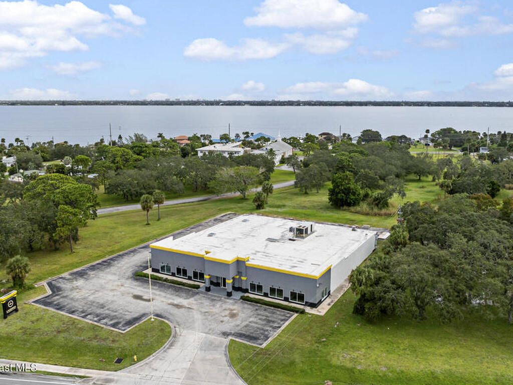 2705 N Harbor City Boulevard, Melbourne, FL 32935