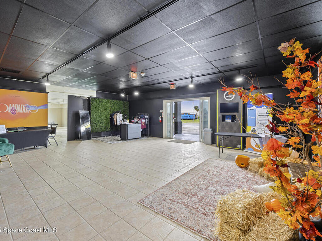 2705 N Harbor City Boulevard, Melbourne, FL 32935