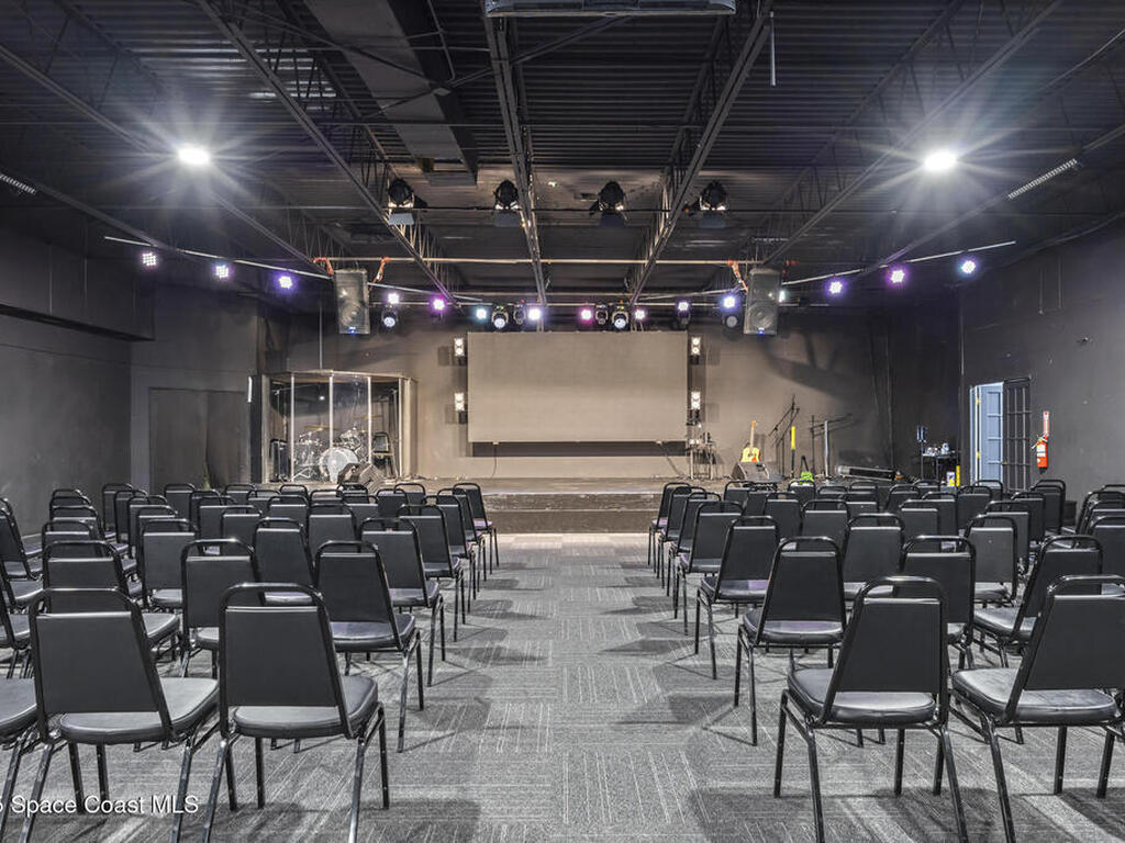 2705 N Harbor City Boulevard, Melbourne, FL 32935