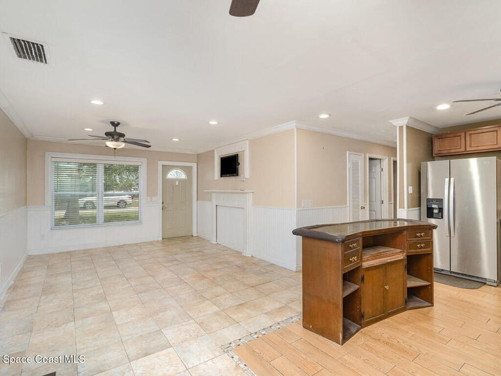 1751 5th Court, Vero Beach, FL 32960