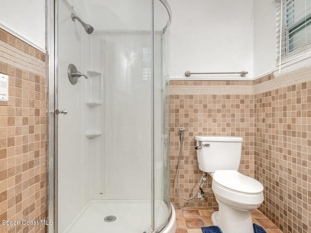 1751 5th Court, Vero Beach, FL 32960