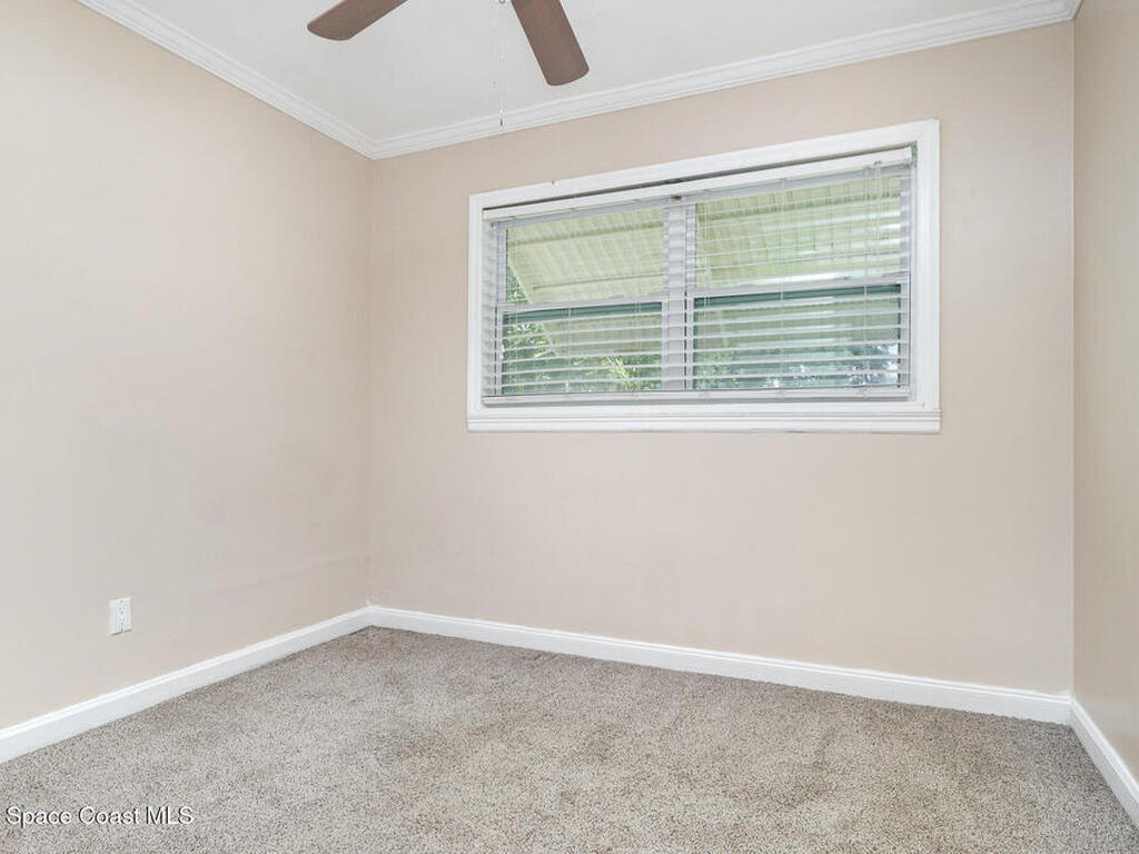 1751 5th Court, Vero Beach, FL 32960