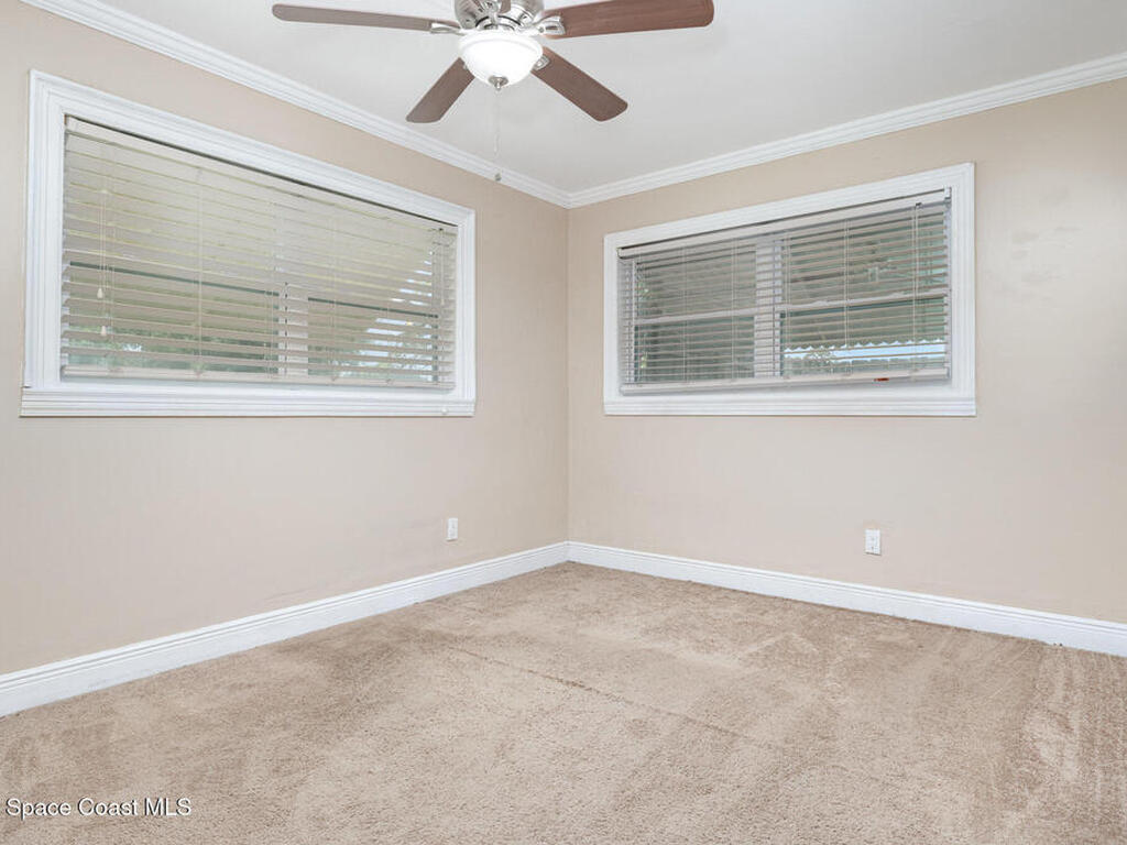 1751 5th Court, Vero Beach, FL 32960