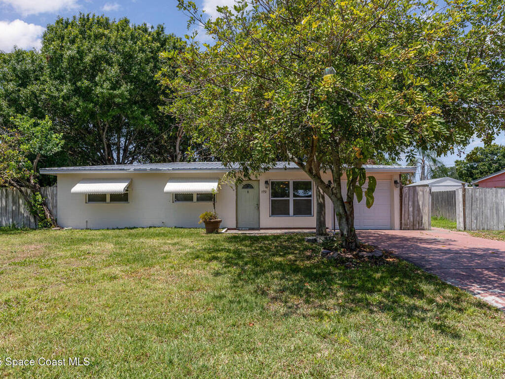 1751 5th Court, Vero Beach, FL 32960