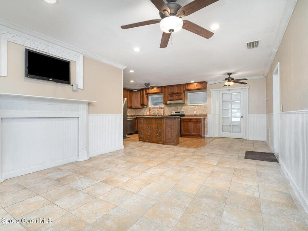 1751 5th Court, Vero Beach, FL 32960