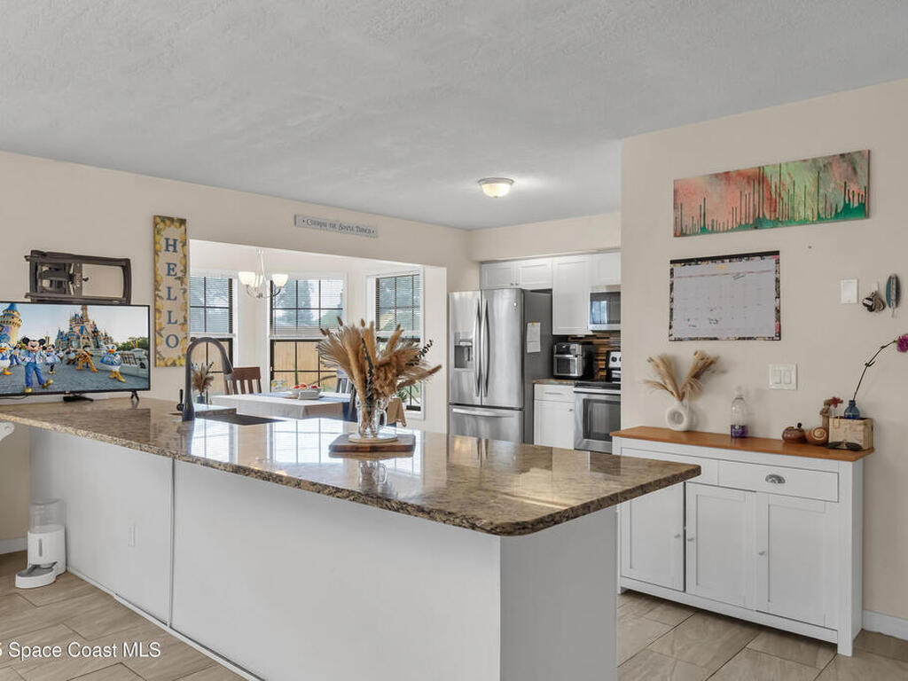282 Neville Circle, Palm Bay, FL 32907