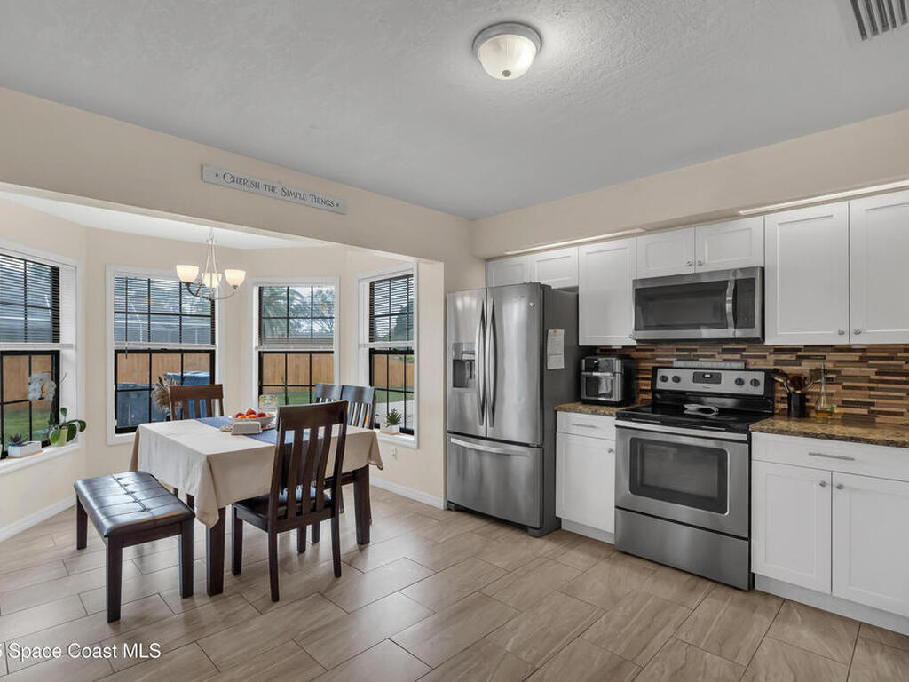 282 Neville Circle, Palm Bay, FL 32907