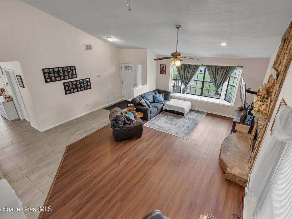 282 Neville Circle, Palm Bay, FL 32907