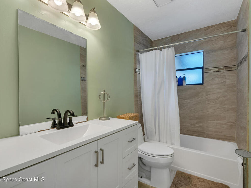 282 Neville Circle, Palm Bay, FL 32907