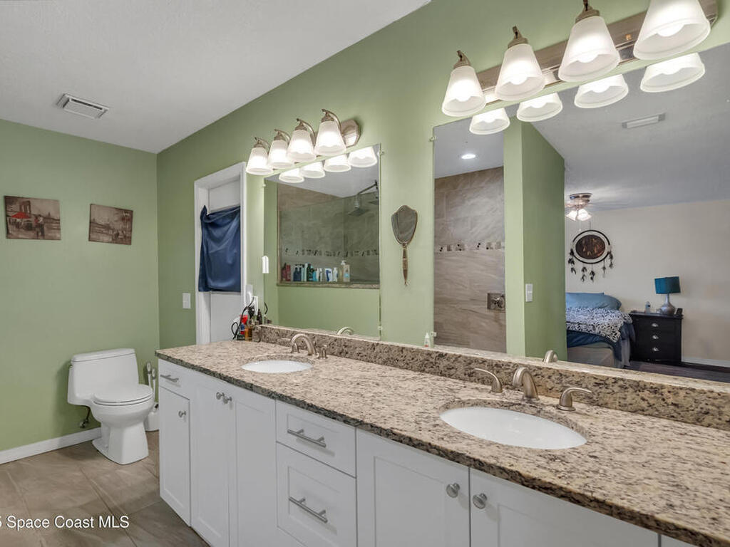 282 Neville Circle, Palm Bay, FL 32907
