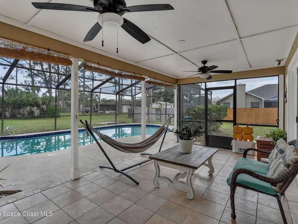282 Neville Circle, Palm Bay, FL 32907