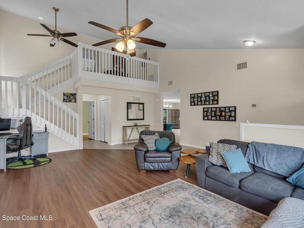 282 Neville Circle, Palm Bay, FL 32907