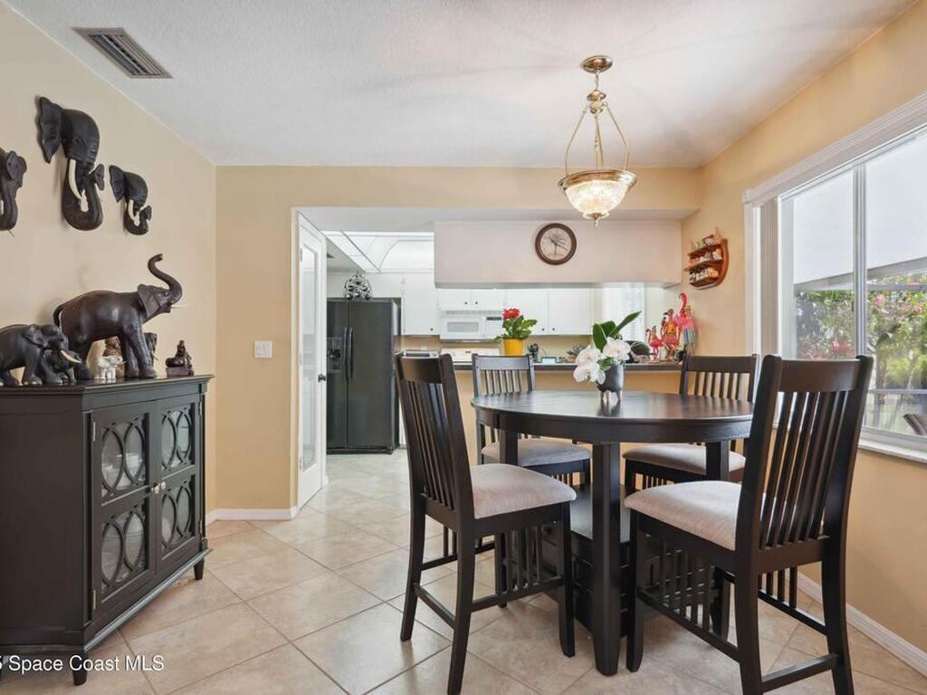 670 26th Court, Vero Beach, FL 32962