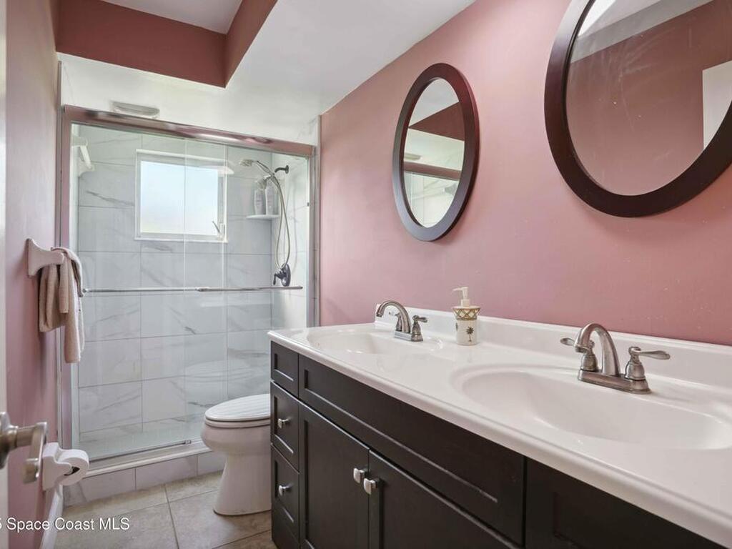 670 26th Court, Vero Beach, FL 32962