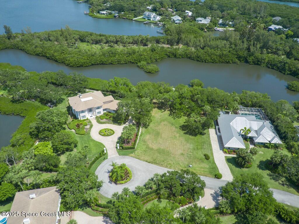 2660 Riverview Court, Vero Beach, FL 32963
