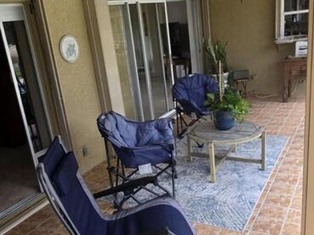 212 Nemo Circle, Palm Bay, FL 32907