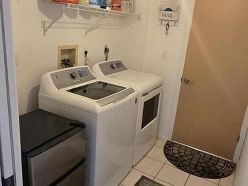 212 Nemo Circle, Palm Bay, FL 32907