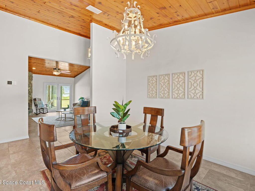 9620 S Tropical Trail, Merritt Island, FL 32952