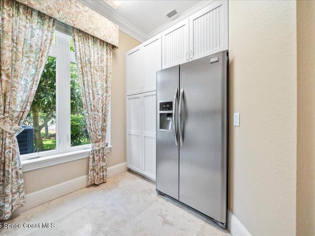 240 Lansing Island Drive, Indian Harbour Beach, FL 32937