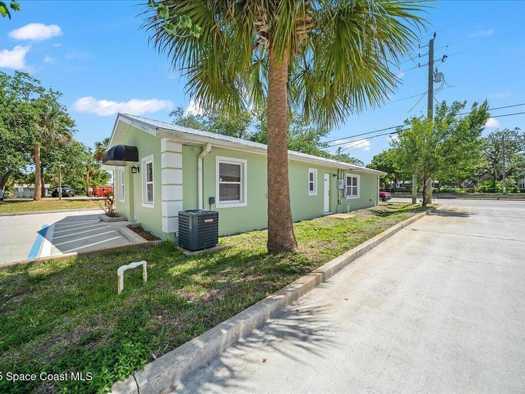 2308 S Babcock Street, Melbourne, FL 32901