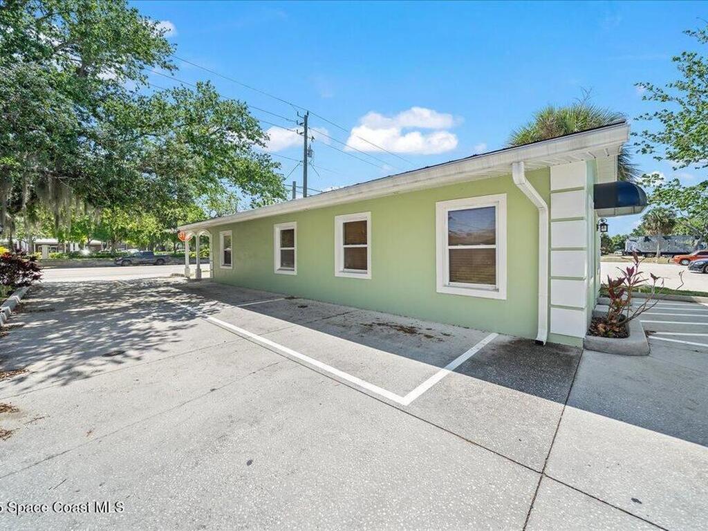 2308 S Babcock Street, Melbourne, FL 32901