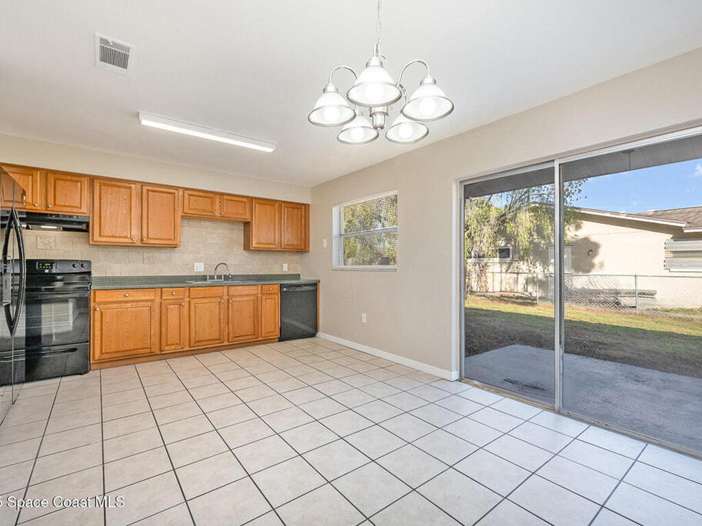 886 Westport Drive, Rockledge, FL 32955