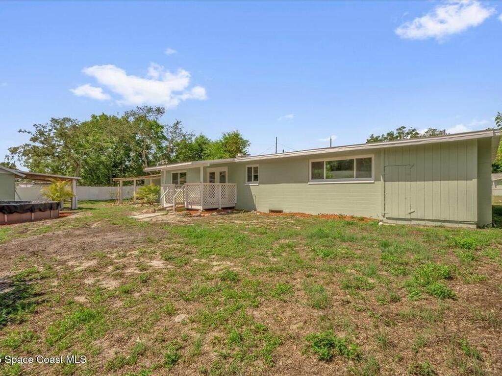 1491 Granada Avenue, Daytona Beach, FL 32117