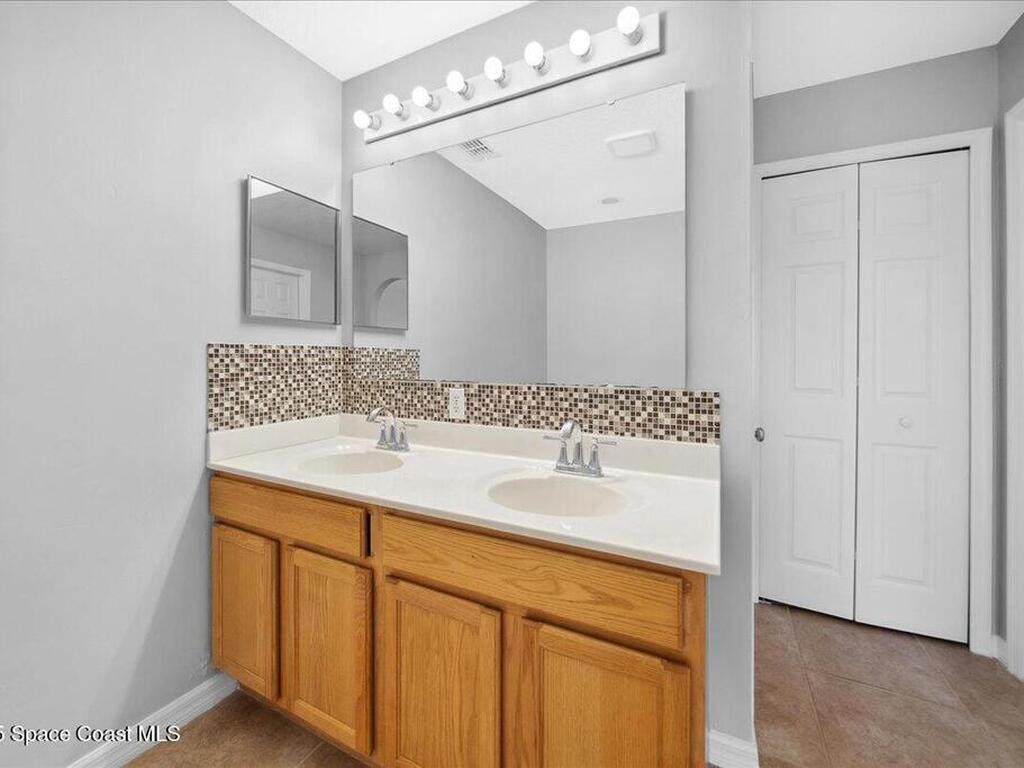 1955 Snapdragon Drive, Palm Bay, FL 32907