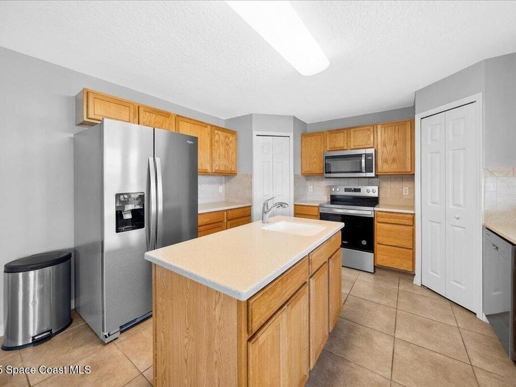 1955 Snapdragon Drive, Palm Bay, FL 32907