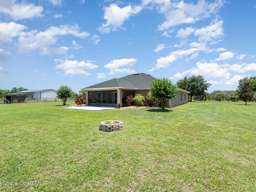 4722 Tahnee Lane, Mims, FL 32754
