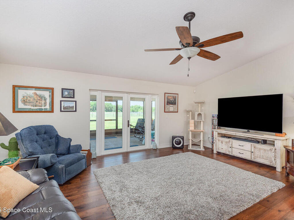 4722 Tahnee Lane, Mims, FL 32754