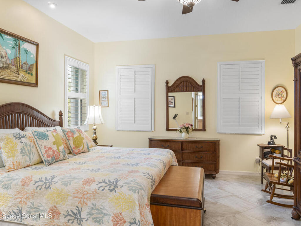 1035 Quail Court, Vero Beach, FL 32968