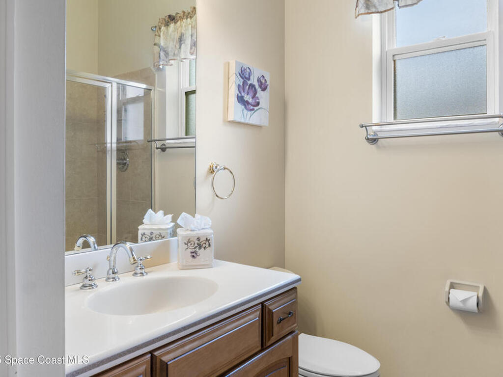 1035 Quail Court, Vero Beach, FL 32968