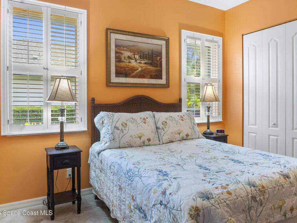 1035 Quail Court, Vero Beach, FL 32968