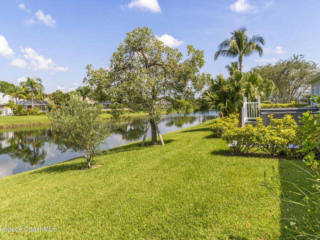 1035 Quail Court, Vero Beach, FL 32968