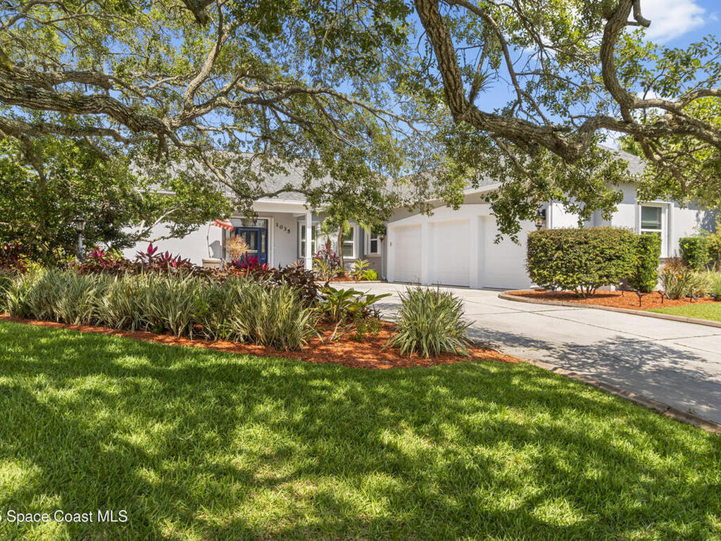 1035 Quail Court, Vero Beach, FL 32968