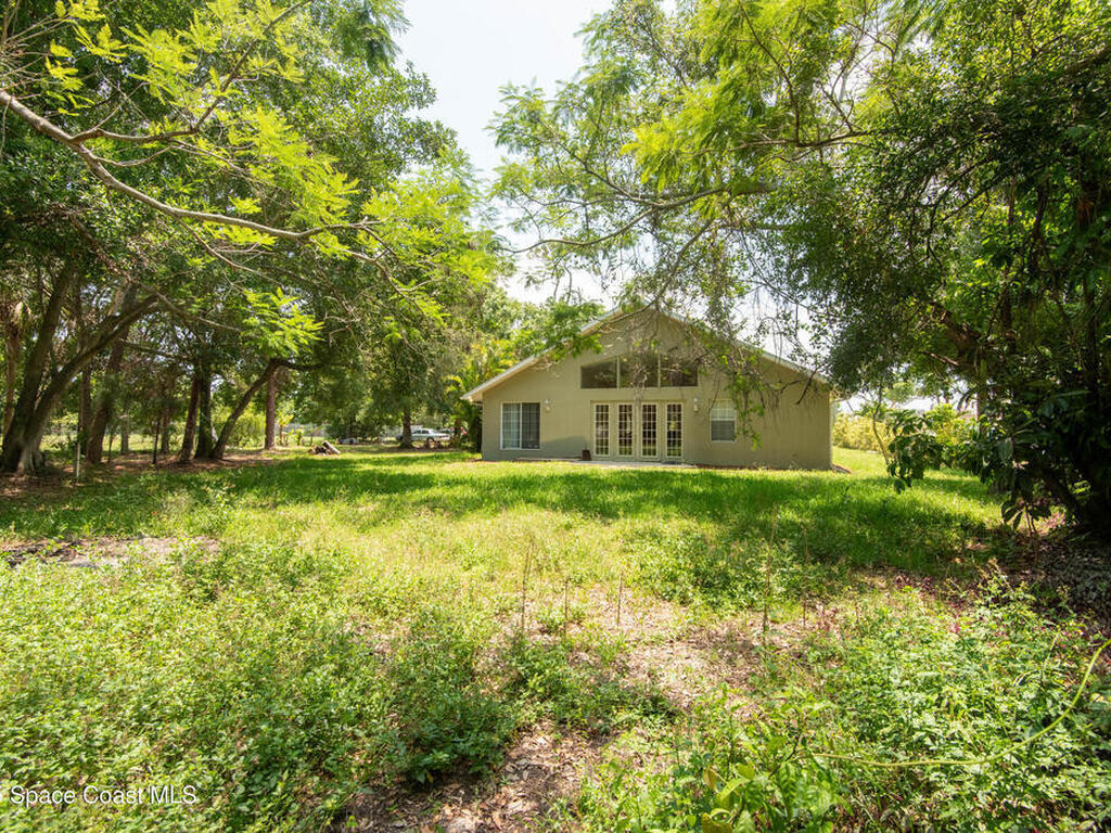7030 Livingstone Lane, Melbourne, FL 32904